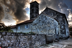 091230-Ston_OldChurch_thumb.jpg