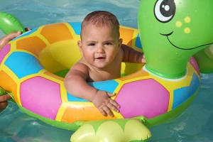 Summer Baby – Thursday’s Swimmin’ Free Daily Jigsaw Puzzle