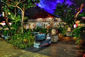 Thursday’s Night Time Gathering Place Daily Jigsaw Puzzle