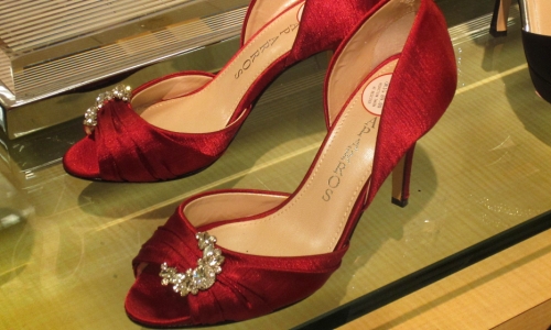Red Shoes – Thursday’s Collectable Daily Jigsaw Puzzle