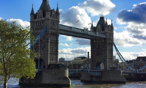 The Tower Bridge – Thursday’s Free Daily Jigsaw puzzle