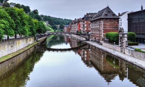 Bridge With A Different View – Tuesday’s Jigsaw Puzzle