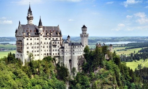 Bavarian Castle – Sunday’s Old World Daily Jigsaw Puzzle