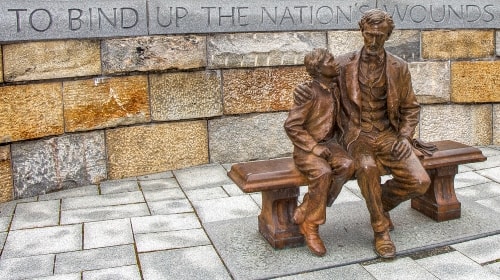 Abraham Lincoln Statue – Friday’s Free Daily Jigsaw Puzzle
