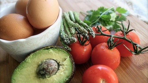 Avocado, Tomatoes and Eggs – Monday’s Daily Jigsaw Puzzle
