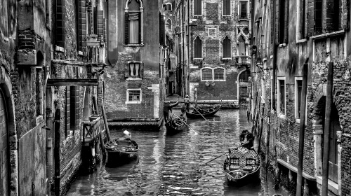 Venice – Wednesday’s Black And White Jigsaw Puzzle