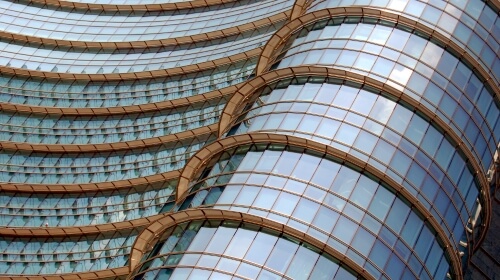 The Glass Building – Friday’s Repeating Pattern Jigsaw Puzzle