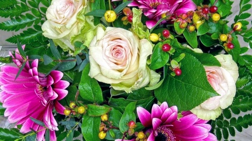 Bouquet of Flowers – Sunday’s Free Daily Jigsaw Puzzle