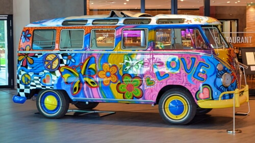 The VW Bus – Friday’s Free Spirited Daily Jigsaw Puzzle