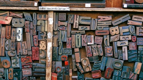 Wood Type – Thursday’s Old Style Print Jigsaw Puzzle