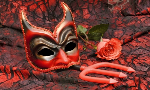 The Mask – Thursday’s Daily Jigsaw Puzzle