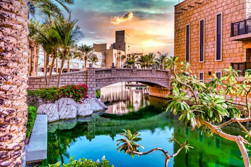 Wednesday’s Daily Jigsaw Puzzle – Madinat Jumeirah Beach Resort