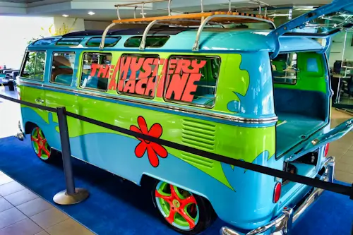 The Mystery Machine Cartoon Van – Sunday’s Daily Jigsaw Puzzle