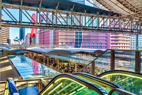 Shin Osaka Train Station – Friday’s Daily Jigsaw Puzzle