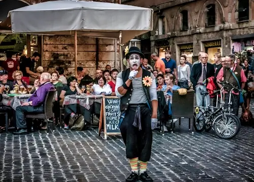 Friday’s Daily Jigsaw Puzzle – Street Clown