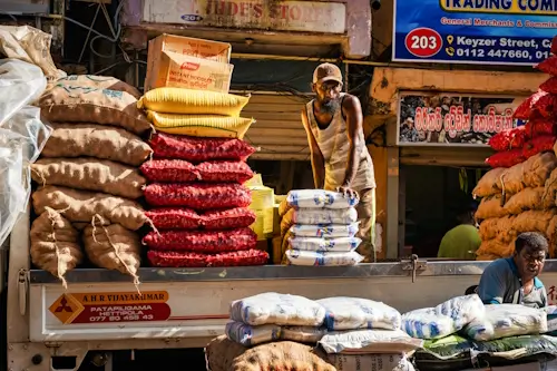 Tuesday’s Jigsaw Puzzle – Pettah Market